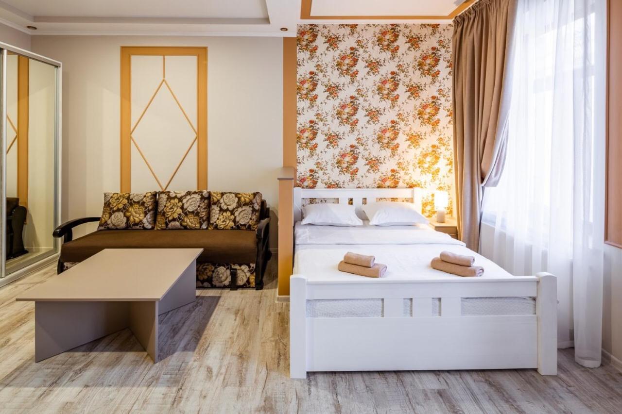 Apartment On Pekarska 15 利沃夫 外观 照片