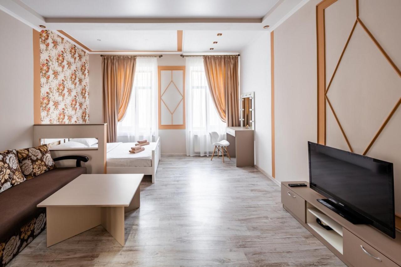 Apartment On Pekarska 15 利沃夫 外观 照片